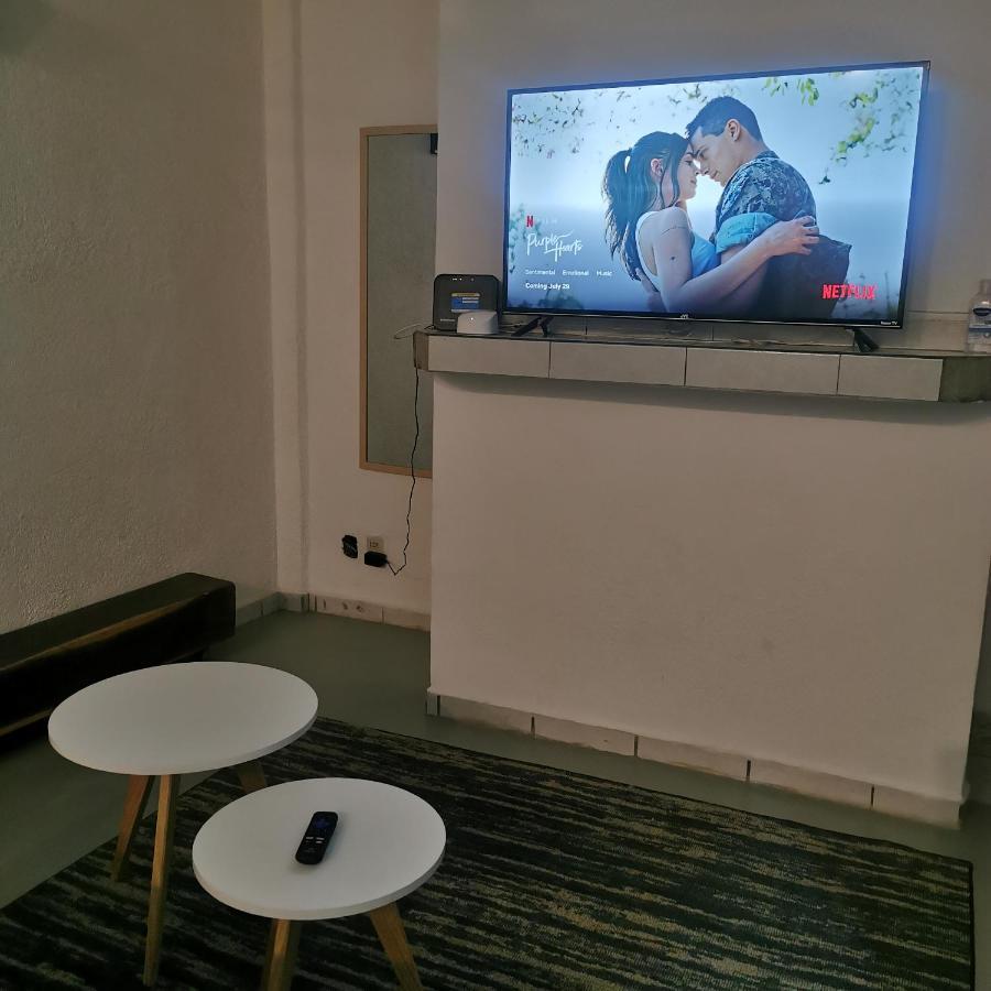 2 Bedroom Apartment With A/C Wi-Fi Best Location! زيهواتانيجو المظهر الخارجي الصورة